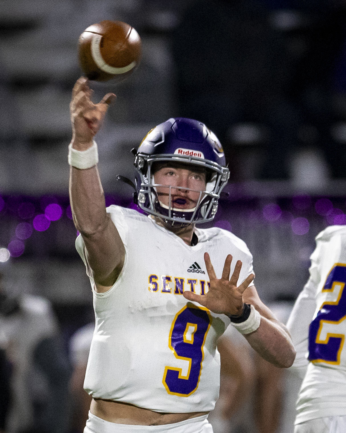 112020-spt-SentinelVsWestFootball56msc.jpg